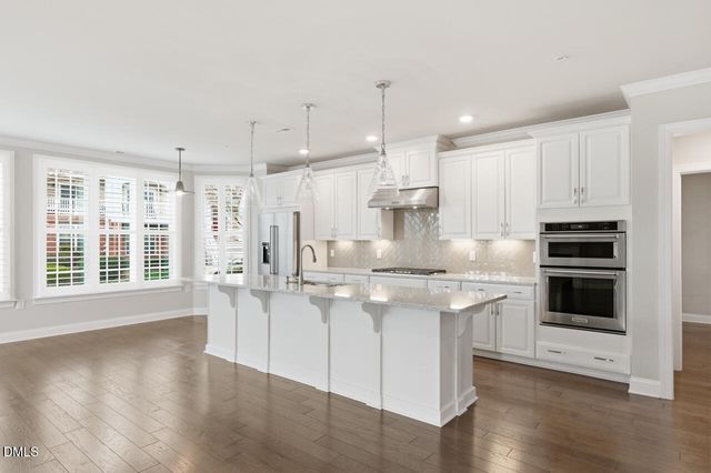 10210 Sablewood Drive 114, Raleigh, NC 27617