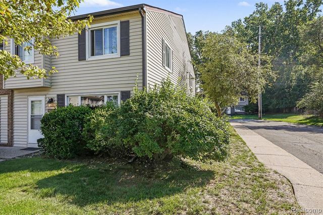 38101 Carolon Boulevard, Westland, MI 48185