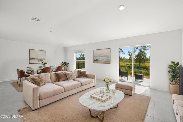 2212 Green Valley Street, Daytona Beach, FL 32124