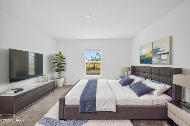 2212 Green Valley Street, Daytona Beach, FL 32124