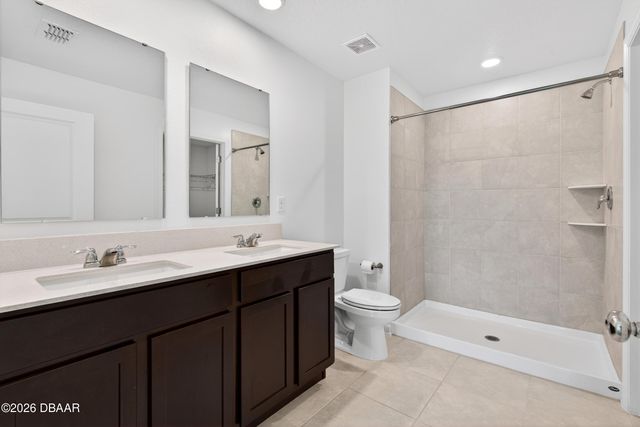 2212 Green Valley Street, Daytona Beach, FL 32124