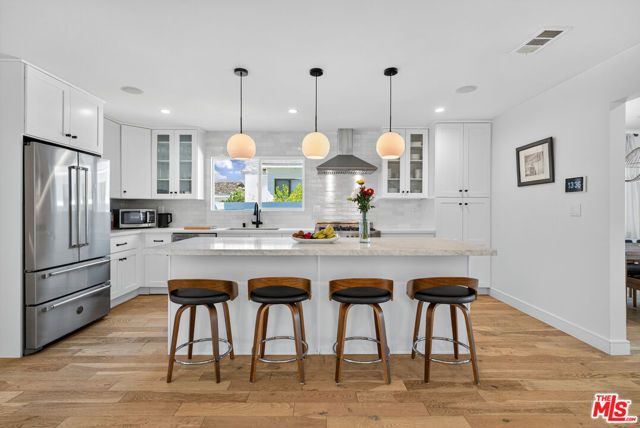 3867 Lyceum Avenue, Los Angeles, CA 90066