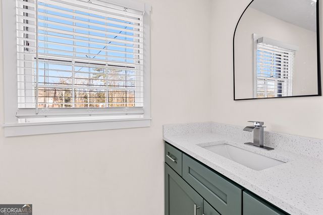 201 Smithstone Path, Fayetteville, GA 30214