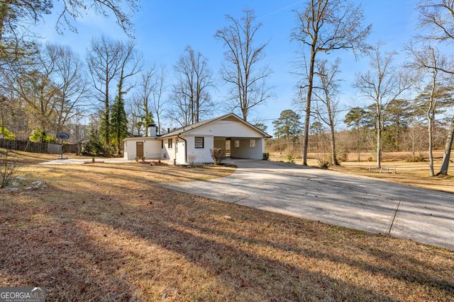 201 Smithstone Path, Fayetteville, GA 30214