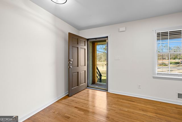 201 Smithstone Path, Fayetteville, GA 30214