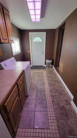 1478 Vinewood Street, Auburn Hills, MI 48326