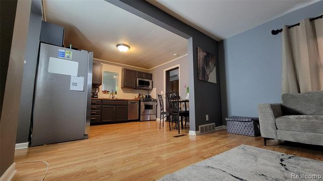 1478 Vinewood Street, Auburn Hills, MI 48326