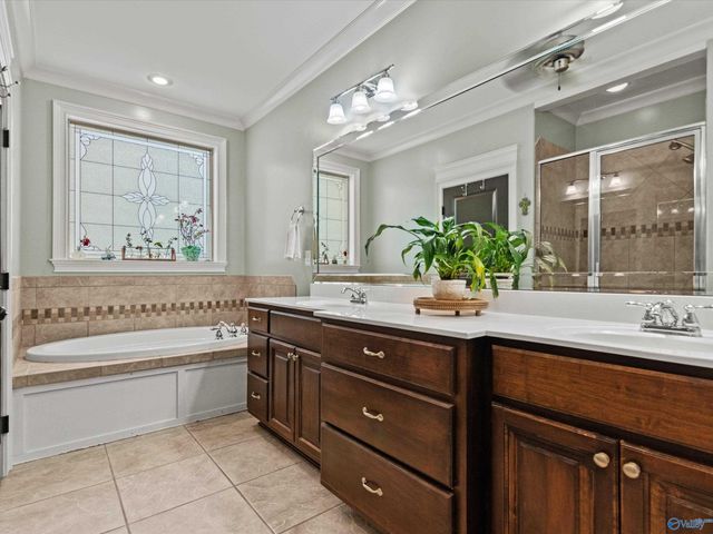 8553 Bellewood Lane NW, Madison, AL 35756