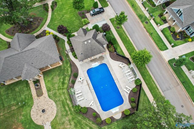 8553 Bellewood Lane NW, Madison, AL 35756