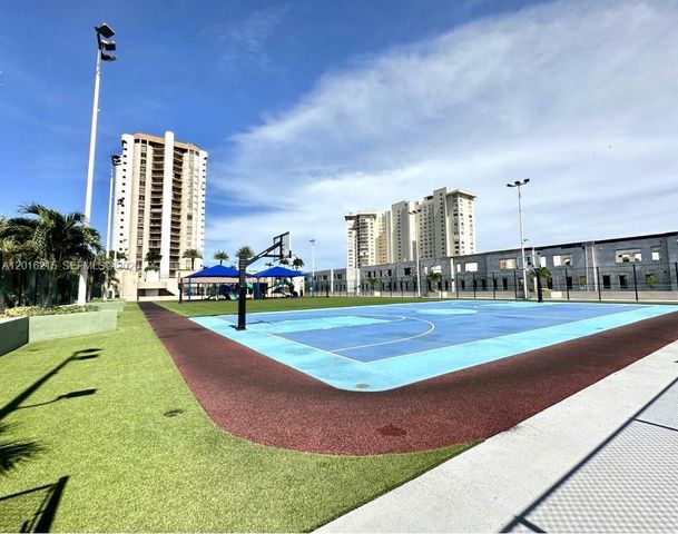 1800 NE 114th St 2305, Miami, FL 33181