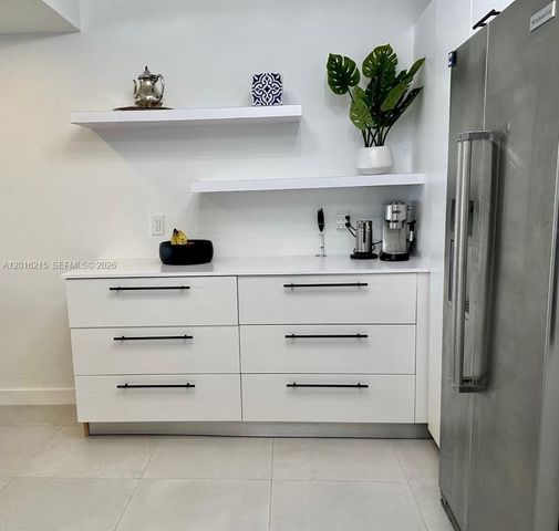 1800 NE 114th St 2305, Miami, FL 33181