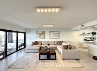 1800 NE 114th St 2305, Miami, FL 33181