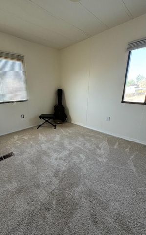 820 Wilson Avenue, Metolius, OR 97741