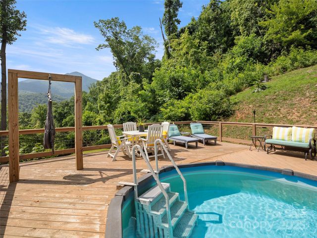 44 Sutton Knob Road, Candler, NC 28715