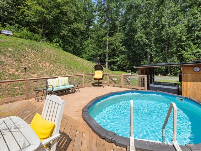 44 Sutton Knob Road, Candler, NC 28715