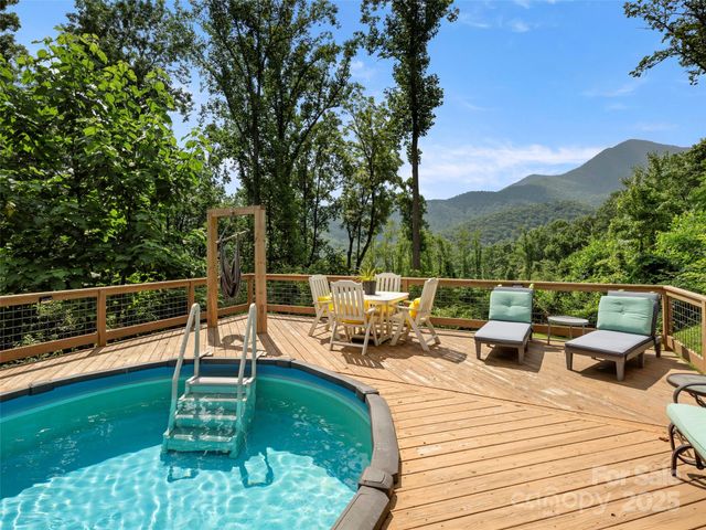 44 Sutton Knob Road, Candler, NC 28715