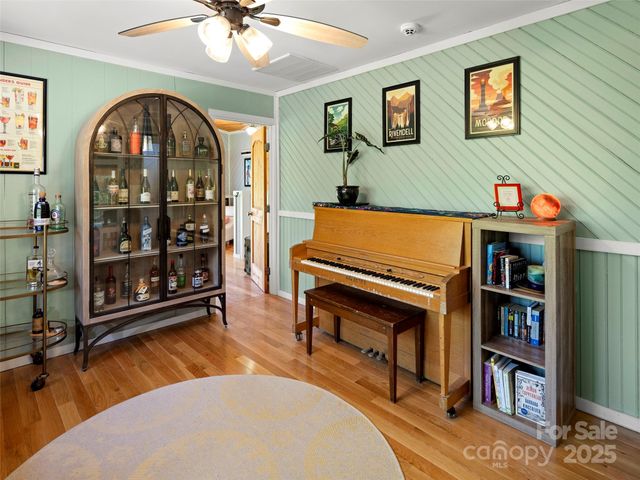 44 Sutton Knob Road, Candler, NC 28715