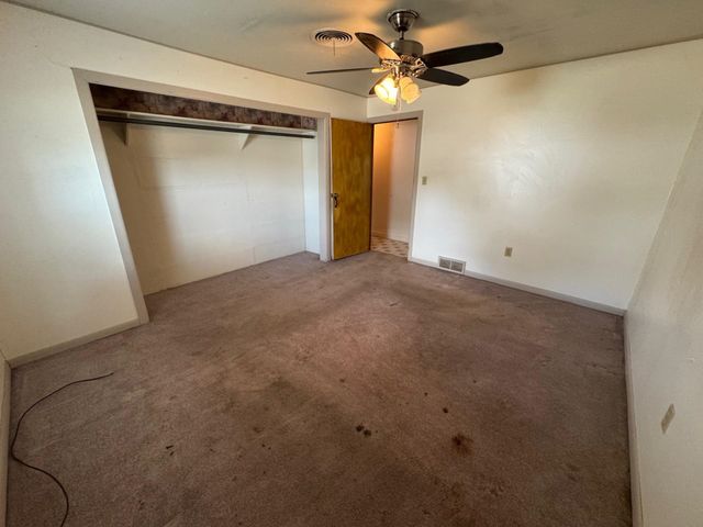 420 E Otis Ave, Salina, KS 67401