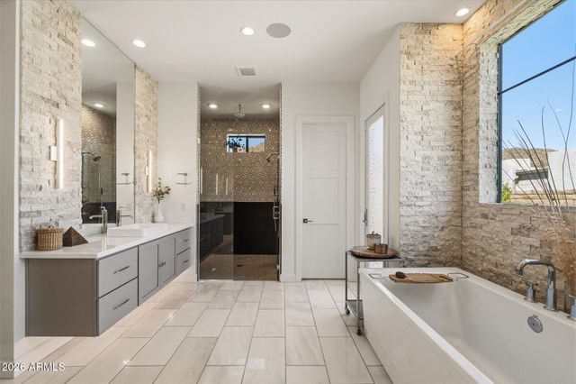 13950 N TERRITORY Trail, Fountain Hills, AZ 85268
