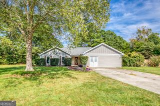 3635 Irvin Drive, Loganville, GA 30052