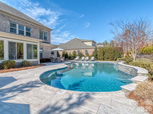 300 Westlake Drive, Waxhaw, NC 28173