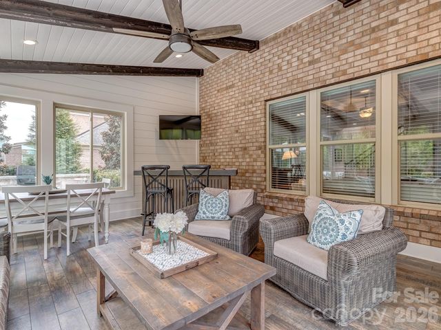 300 Westlake Drive, Waxhaw, NC 28173