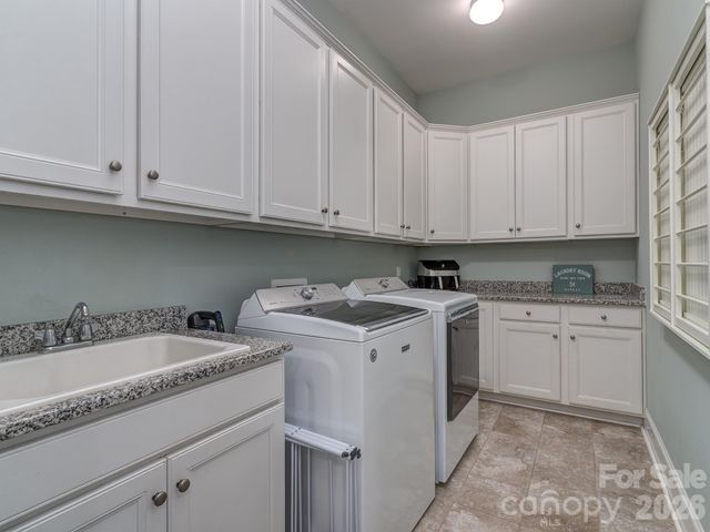 300 Westlake Drive, Waxhaw, NC 28173