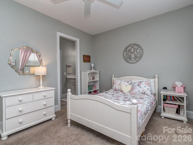 300 Westlake Drive, Waxhaw, NC 28173