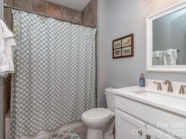 300 Westlake Drive, Waxhaw, NC 28173