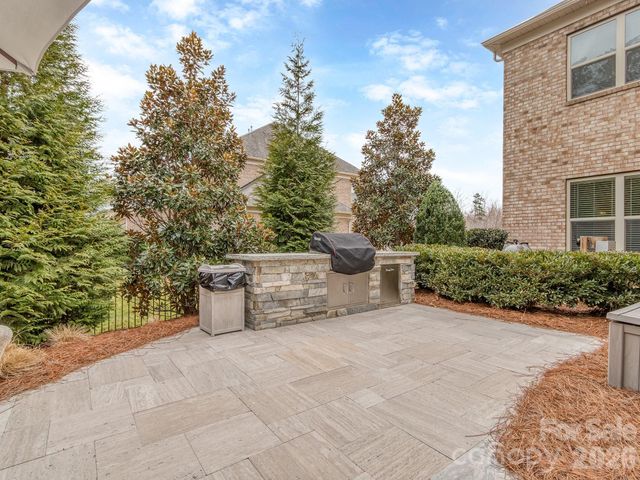 300 Westlake Drive, Waxhaw, NC 28173