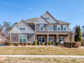 300 Westlake Drive, Waxhaw, NC 28173