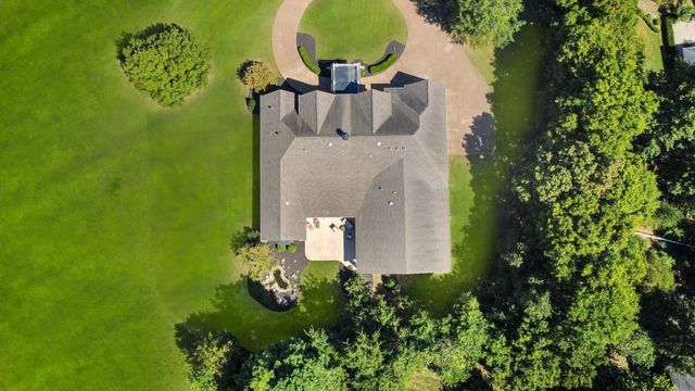 2360 Memorial Drive Ext, Clarksville, TN 37043