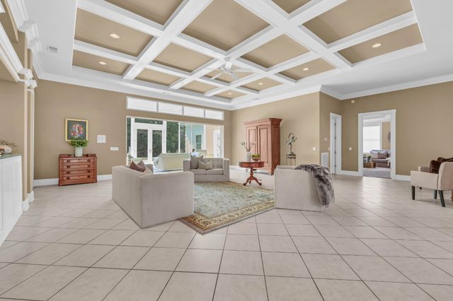 2360 Memorial Drive Ext, Clarksville, TN 37043