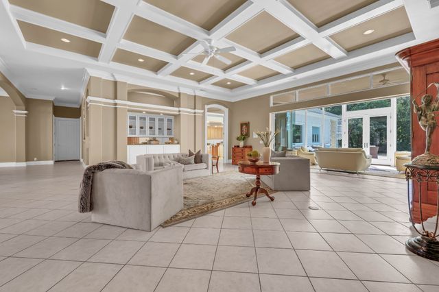 2360 Memorial Drive Ext, Clarksville, TN 37043