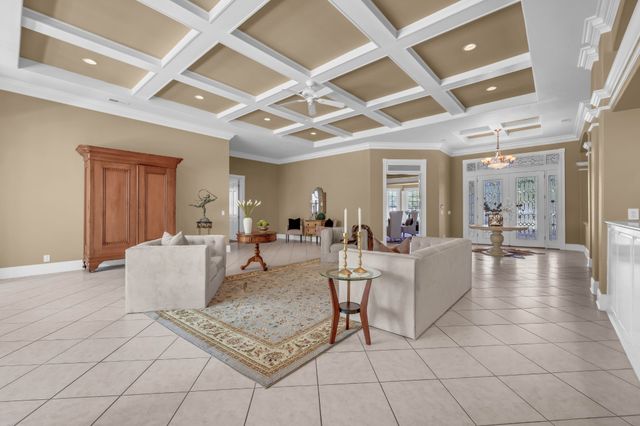 2360 Memorial Drive Ext, Clarksville, TN 37043