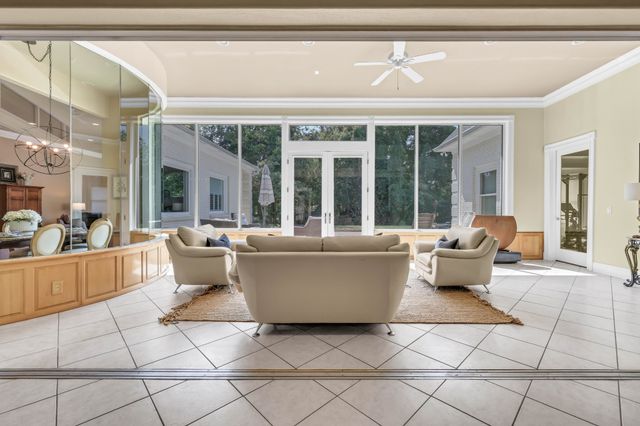 2360 Memorial Drive Ext, Clarksville, TN 37043