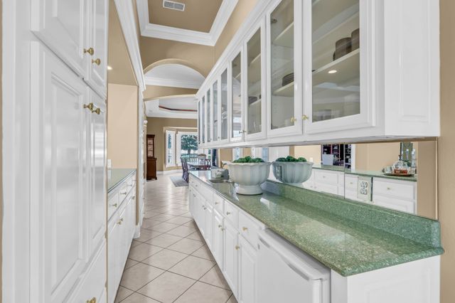 2360 Memorial Drive Ext, Clarksville, TN 37043