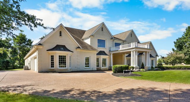 2360 Memorial Drive Ext, Clarksville, TN 37043