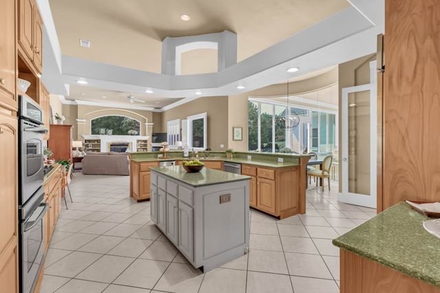 2360 Memorial Drive Ext, Clarksville, TN 37043