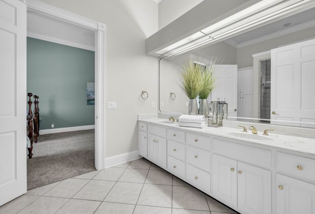 2360 Memorial Drive Ext, Clarksville, TN 37043