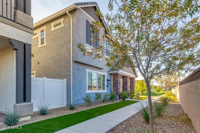 10413 E Natal Avenue, Mesa, AZ 85209