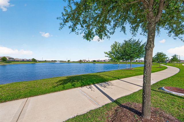 7311 Greenbriar Canyon Lane, Katy, TX 77493