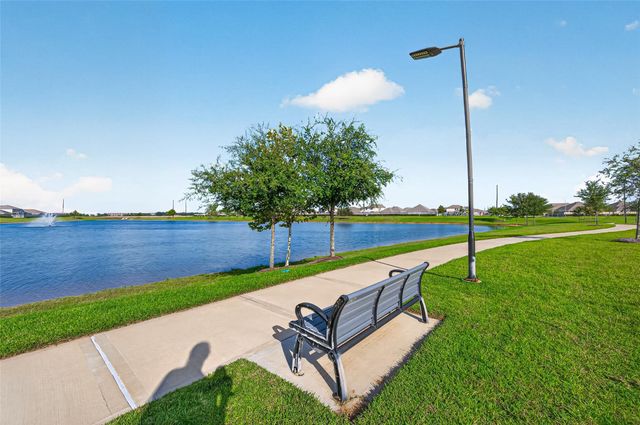7311 Greenbriar Canyon Lane, Katy, TX 77493