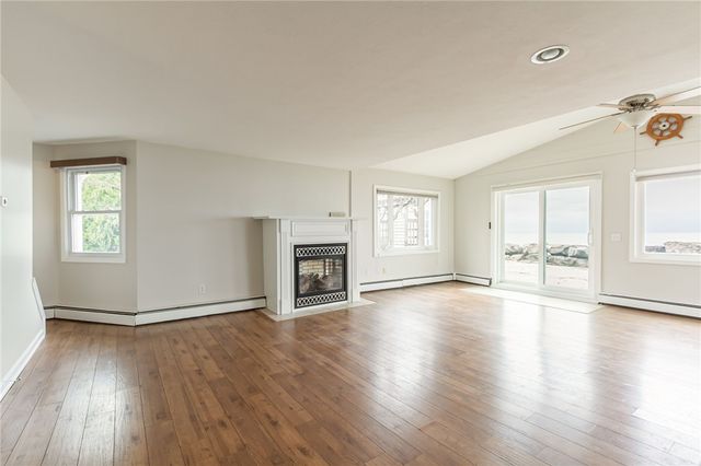 72 Lake Shore Drive, Greece, NY 14468