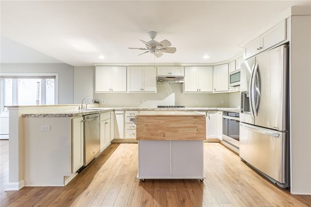 72 Lake Shore Drive, Greece, NY 14468