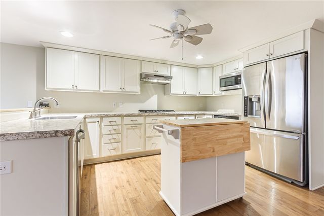 72 Lake Shore Drive, Greece, NY 14468