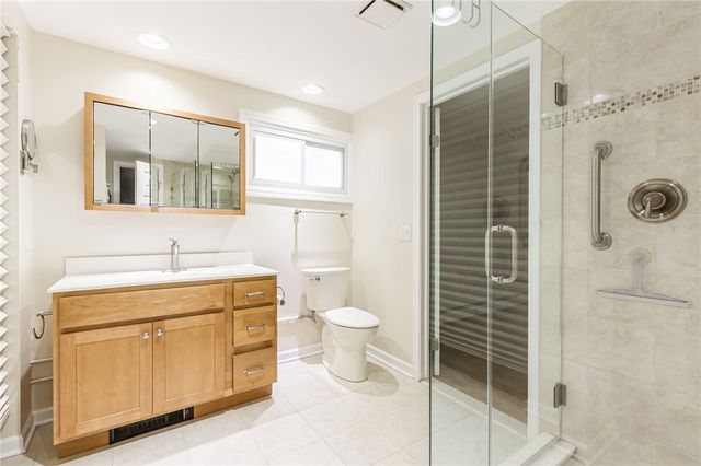 72 Lake Shore Drive, Greece, NY 14468