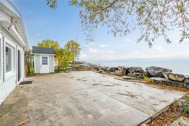 72 Lake Shore Drive, Greece, NY 14468