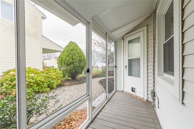 72 Lake Shore Drive, Greece, NY 14468