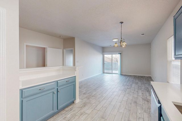 5419 Saturnia Road NW, Albuquerque, NM 87114